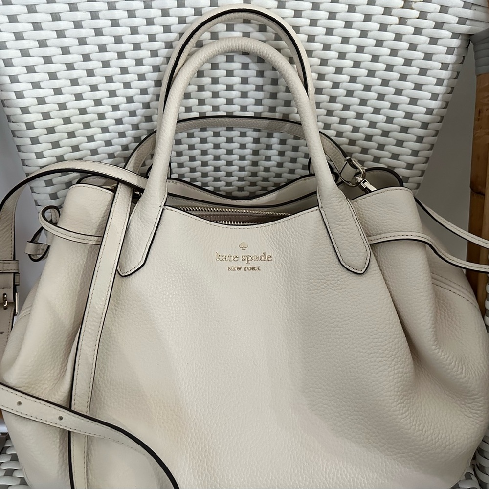 Kate spade beige purse
